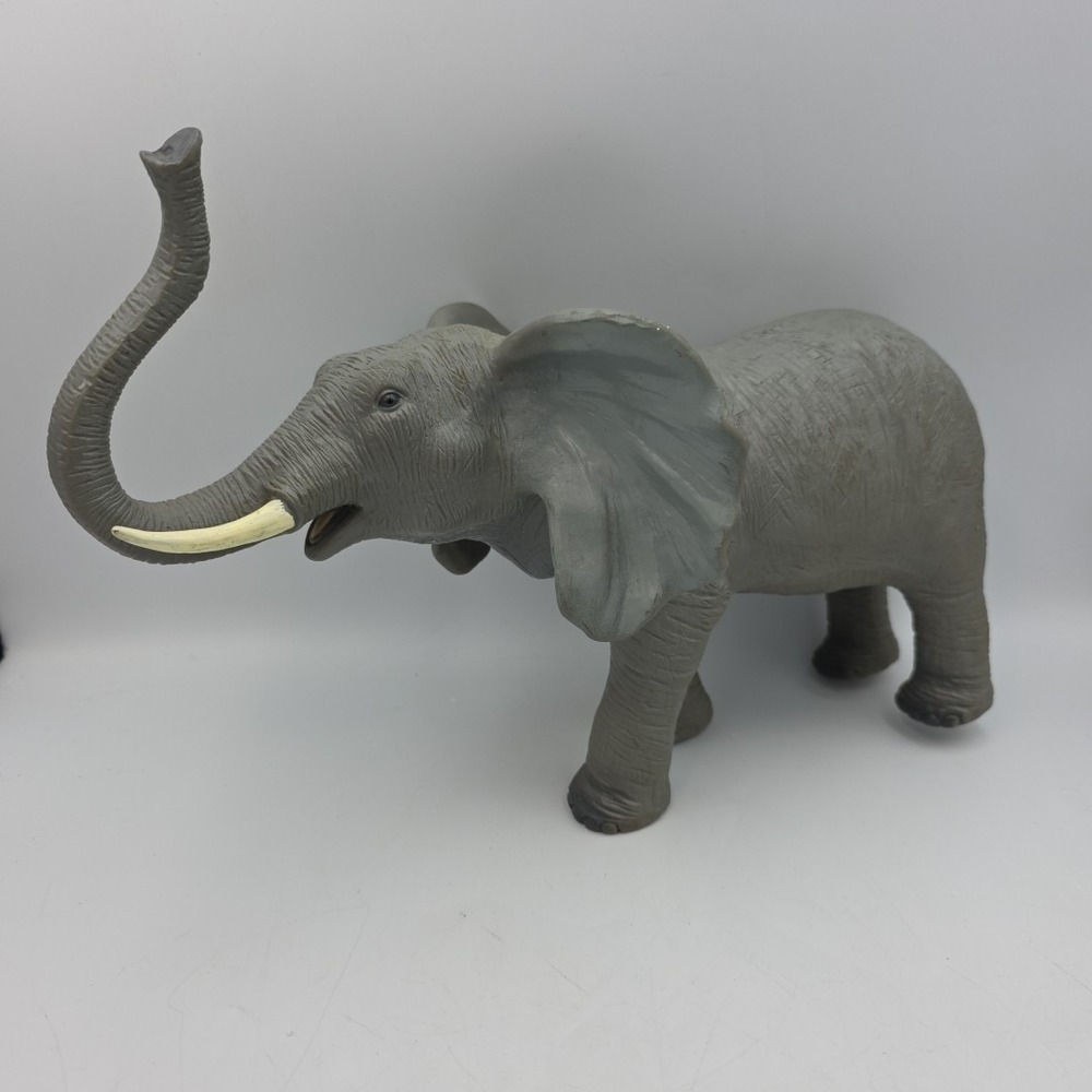 Toy Major Trading Company LTD Bull Elephant 2004 Large Tusks 16" Long Vintage